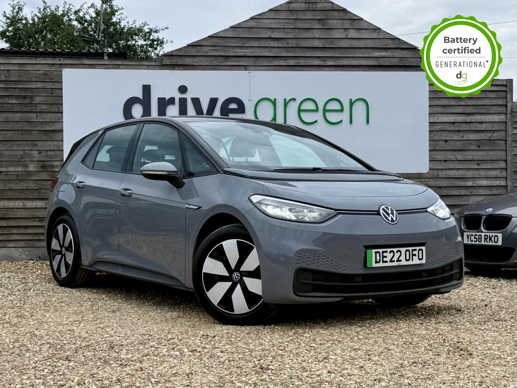 2022 Volkswagen ID.3 Pro 58kWh Life Hatchback 5dr Electric Auto (145 ps)