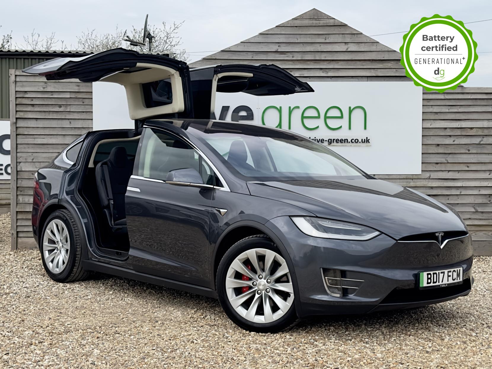 Tesla model x 2017 store price used